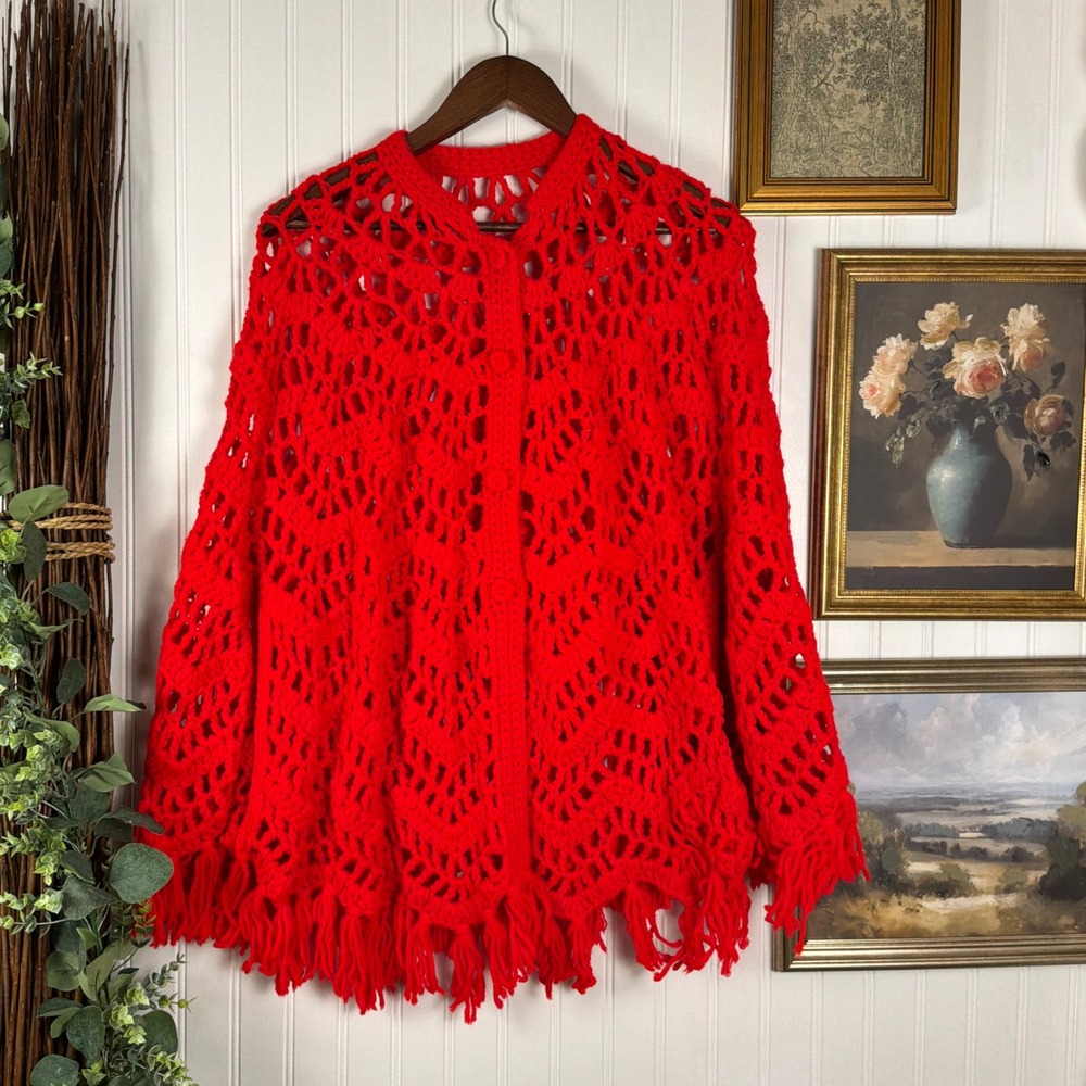 Unbranded HanCrochet Poncho Women OS Red Excellent Fringe Button handmade